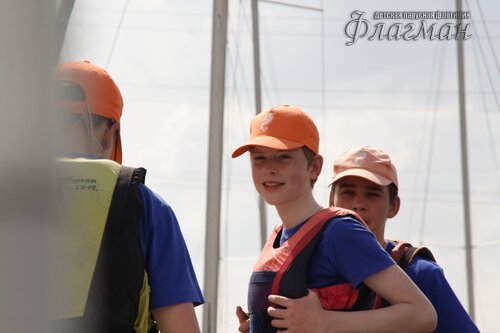 Фоторепортаж с парусной практики флотилии Флагман, прошедшей в июне 2017 года.